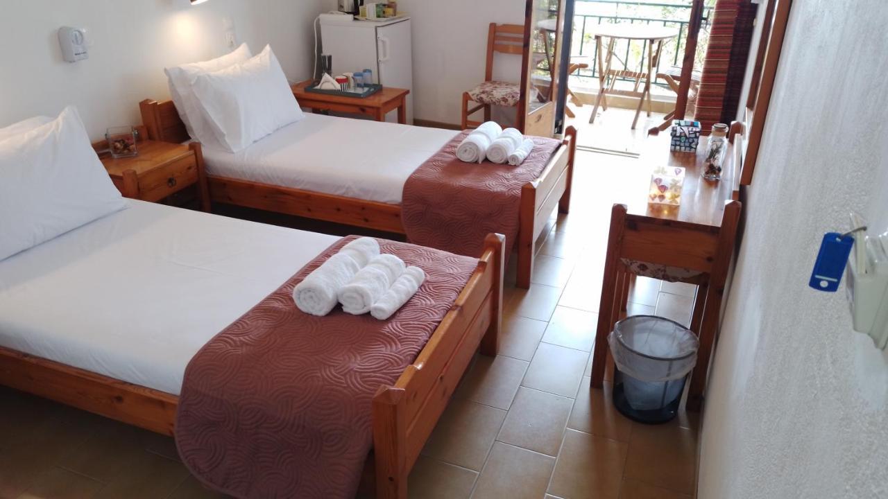 Hotel Loggia Agia Galini Esterno foto