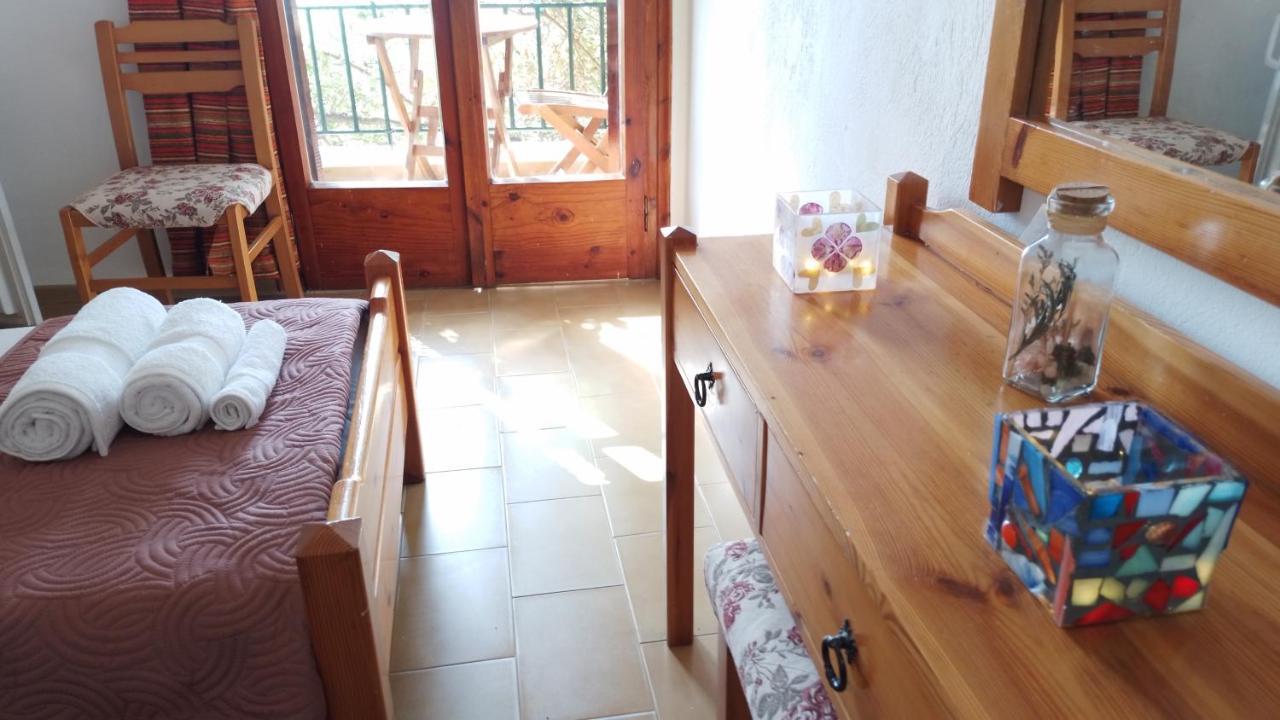 Hotel Loggia Agia Galini Esterno foto